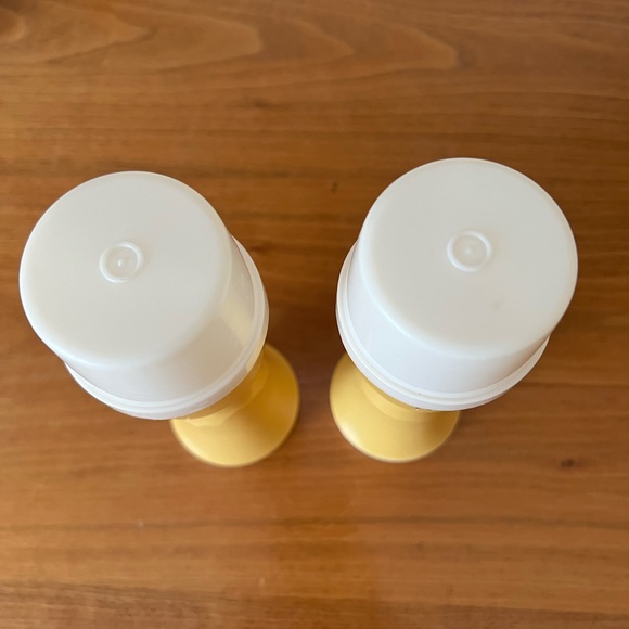 Vintage Crownware Ketchup and Mustard Dispenser - Picture 4 of 7